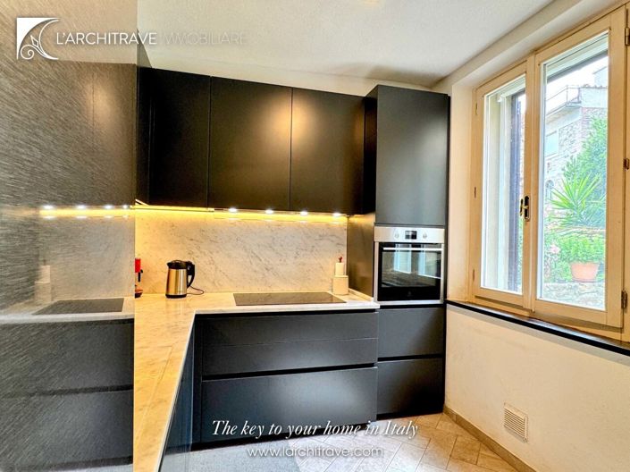 Image No.4-2 Bed House for sale