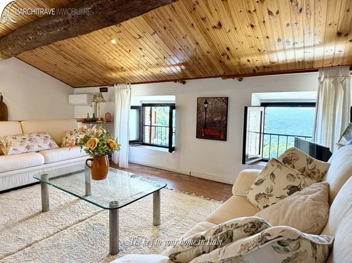 Image No.10-2 Bed House for sale