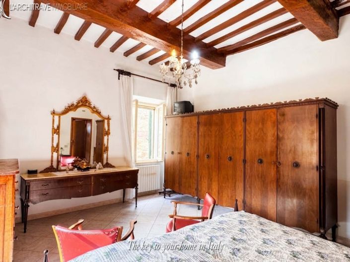 Image No.16-3 Bed House for sale