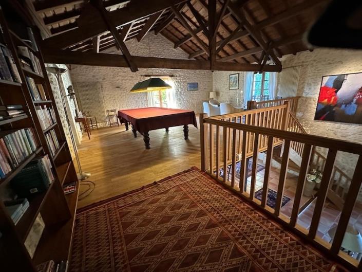 Image No.9-5 Bed Country House for sale