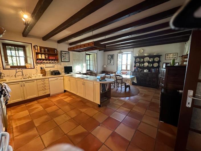 Image No.5-5 Bed Country House for sale