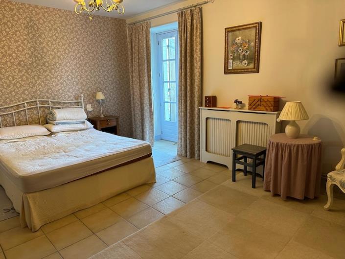 Image No.11-5 Bed Country House for sale