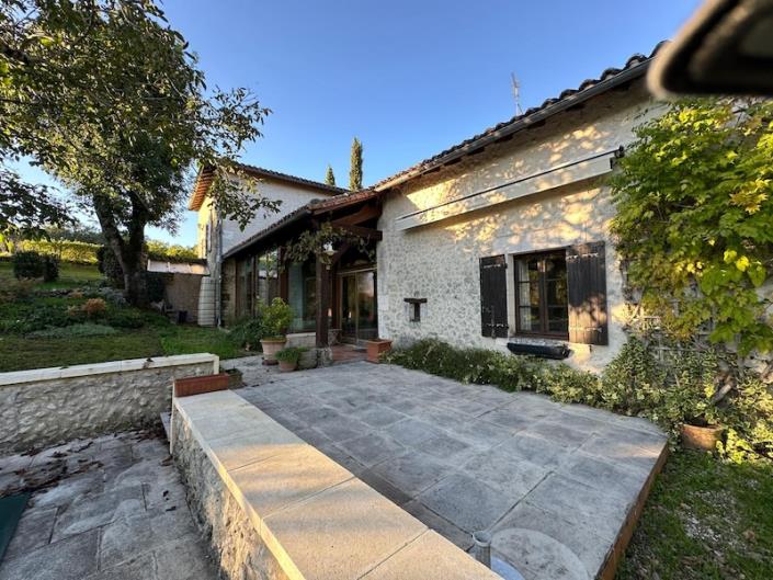 Image No.14-5 Bed Country House for sale
