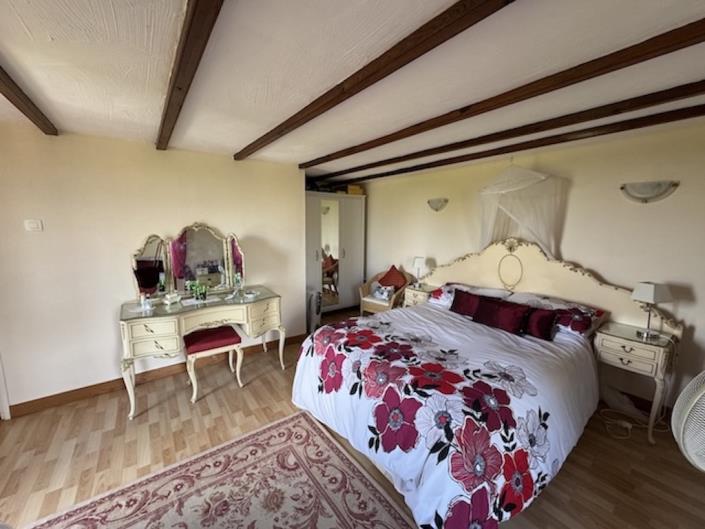 Image No.6-Maison de campagne de 3 chambres à vendre à Saint-Aigulin