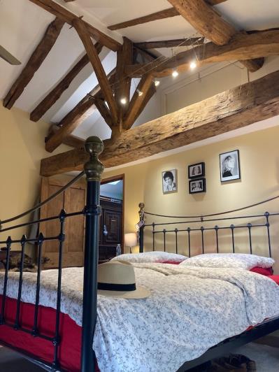 Image No.7-5 Bed Country House for sale