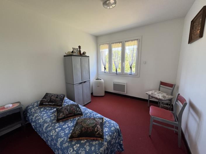 Image No.6-3 Bed House for sale