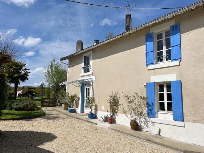 Image No.18-8 Bed Village House for sale