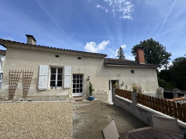 Image No.19-8 Bed Village House for sale