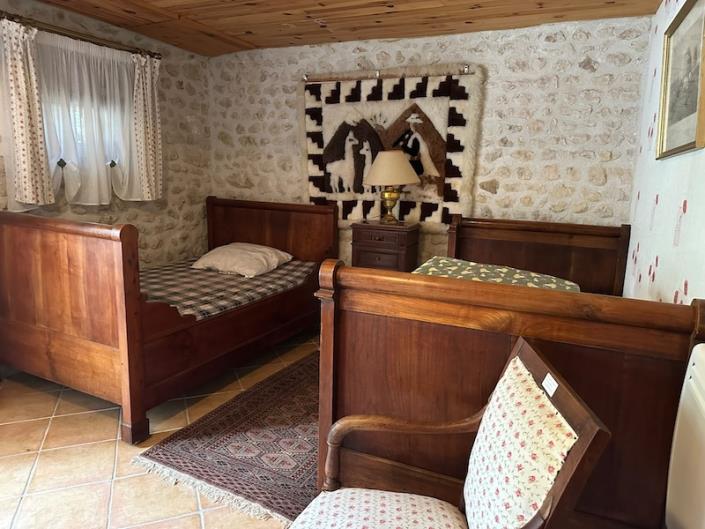 Image No.9-4 Bed Country House for sale