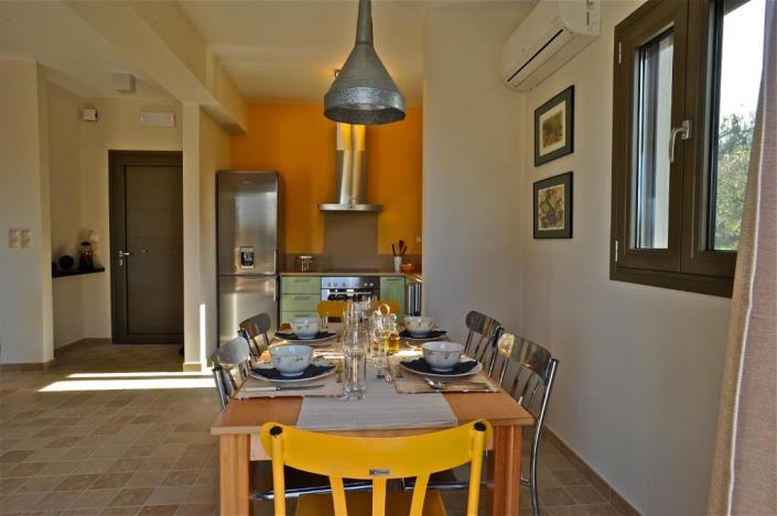 Image No.2-Villa de 5 chambres à vendre à Minies
