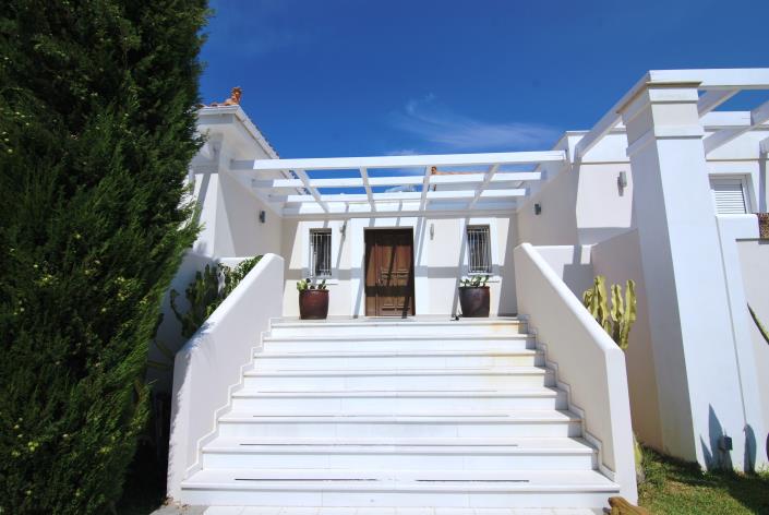 Image No.2-Villa de 5 chambres à vendre à Svoronata