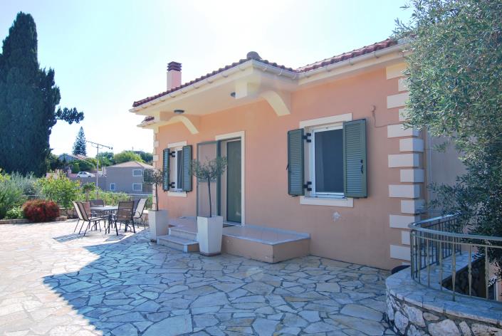 Image No.2-Villa de 3 chambres à vendre à Mavrata