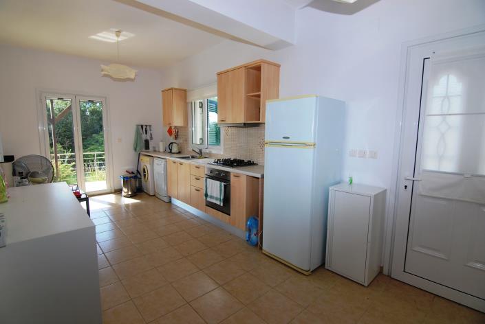 Image No.5-Villa de 2 chambres à vendre à Ratzakli