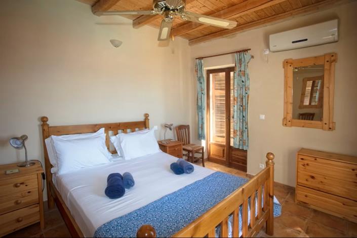 Image No.10-5 Bed Villa / Detached for sale