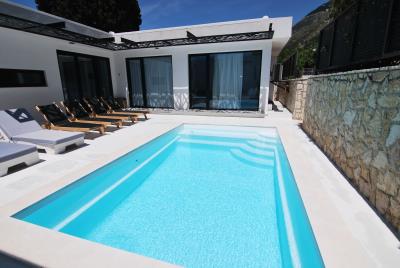 Villa_with_pool_for_sale_in_Hionata_Kefalonia--3-