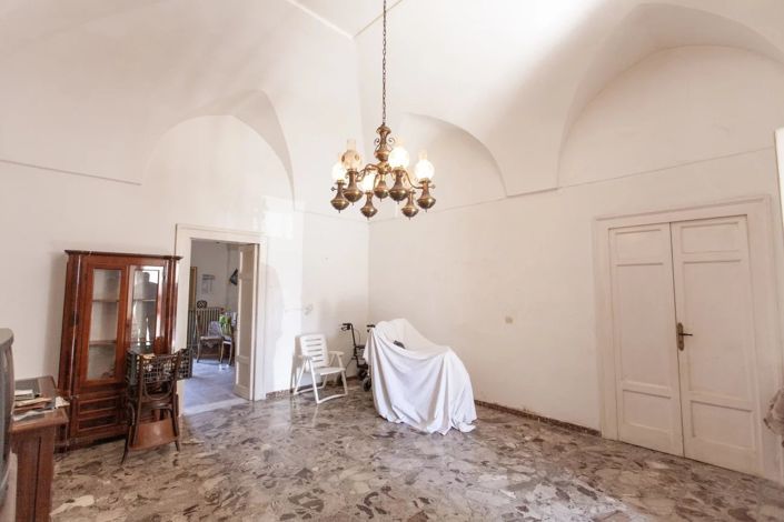 Image No.2-2 Bed House for sale