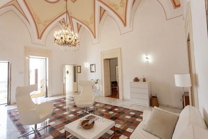 Image No.5-4 Bed House for sale