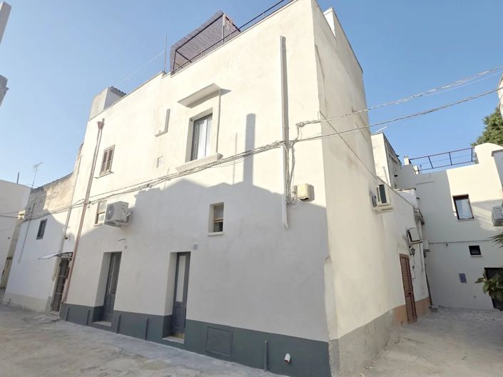 Image No.21-2 Bed Apartment for sale