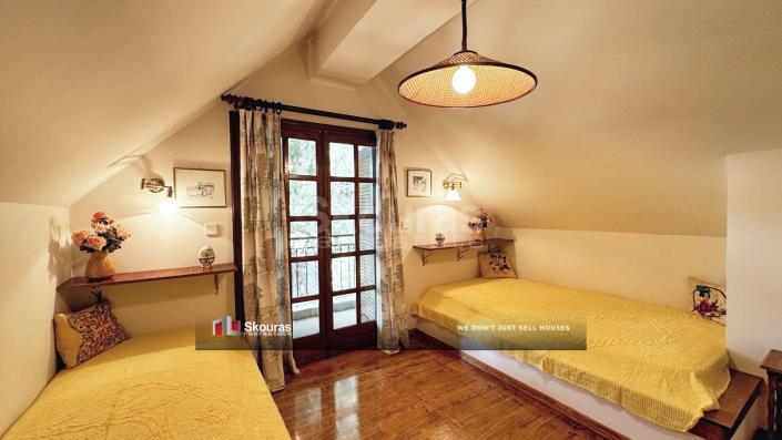 Image No.6-Maison / Villa de 4 chambres à vendre à Péloponnèse