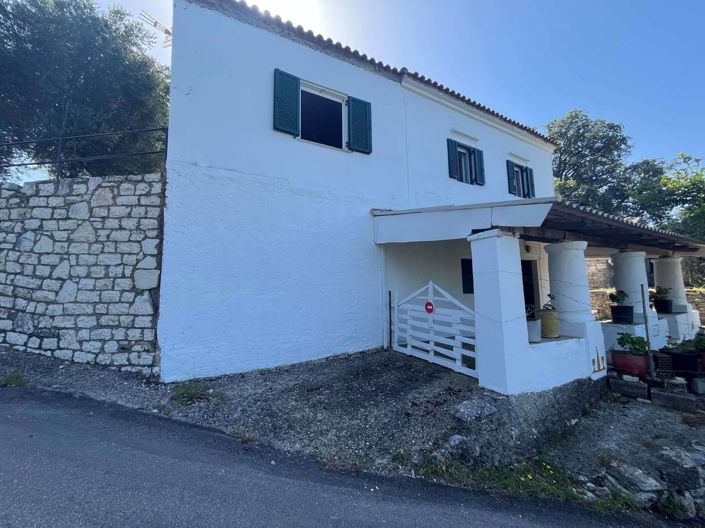 Image No.2-Maison de 3 chambres à vendre à Katavolos