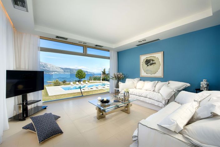 Image No.11-8 Bed House for sale