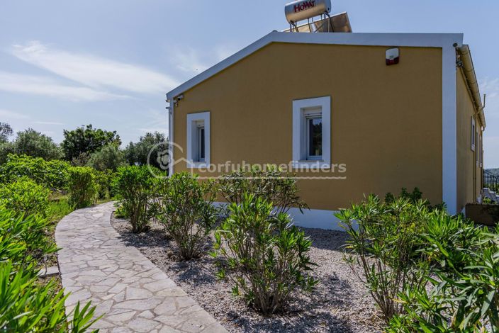 Image No.5-4 Bed House for sale
