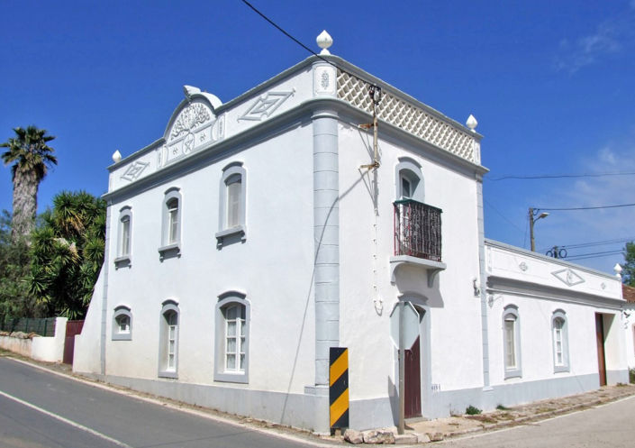 Image No.9-2 Bed House for sale
