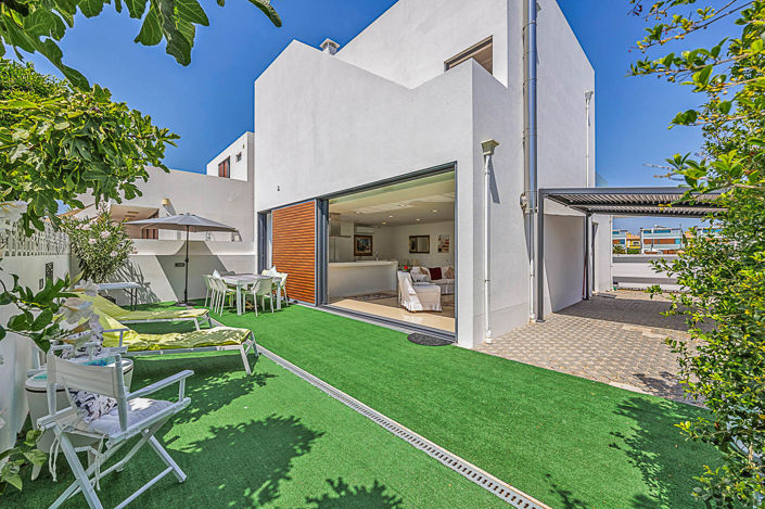 Image No.10-3 Bed Villa for sale