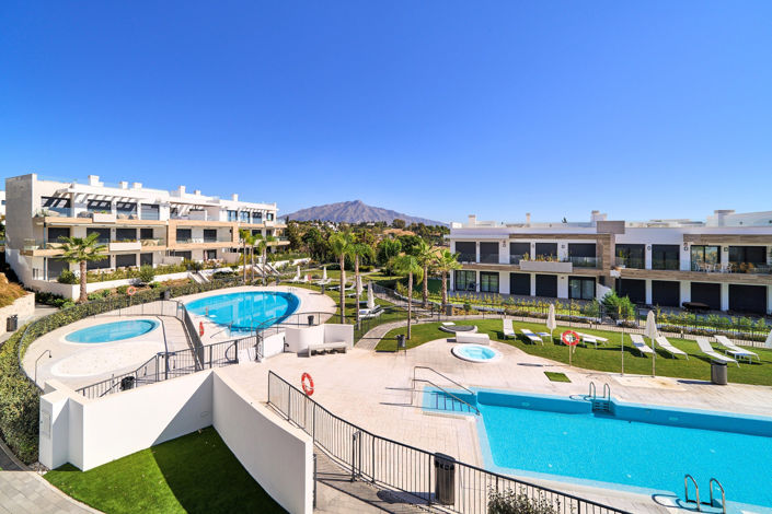 Image No.2-Appartement de 2 chambres à vendre à Estepona