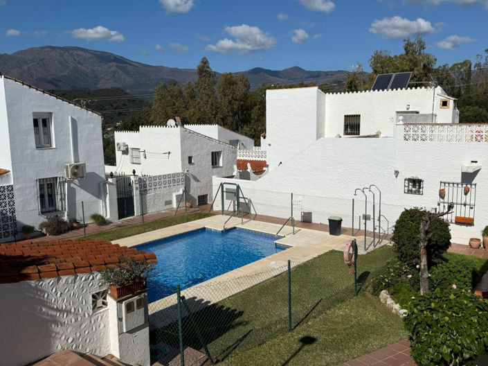 Image No.3-3 Bed Villa for sale