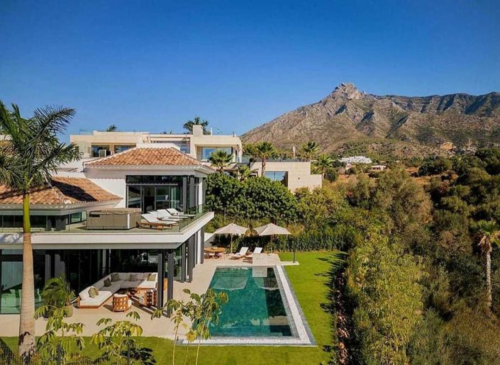 Image No.3-4 Bed Villa for sale