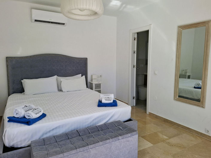 Image No.15-5 Bed Villa for sale