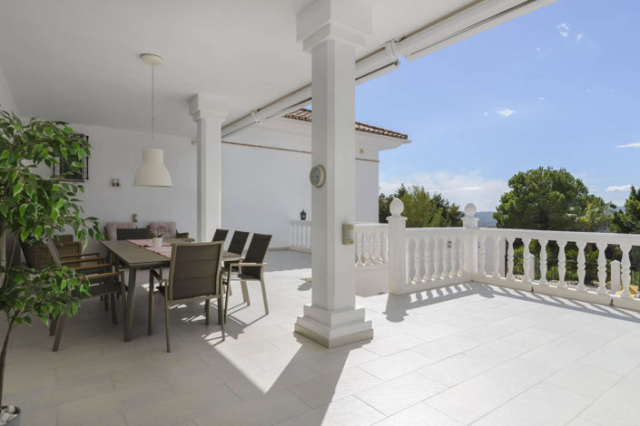 Image No.4-4 Bed Villa for sale