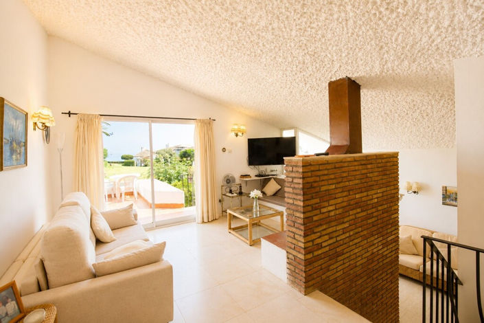 Image No.6-2 Bed Villa for sale