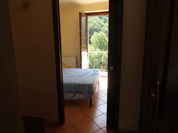 Image No.13-2 Bed Property for sale