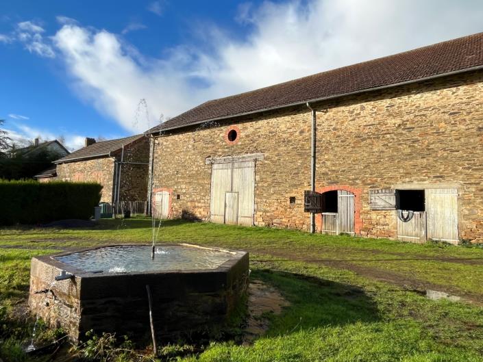 Image No.3-3 Bed Farmhouse for sale