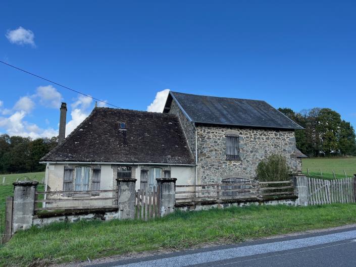 Image No.4-Ferme de 1 chambre à vendre à Saint-Germain-les-Belles