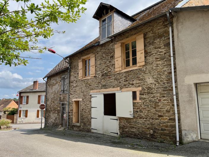Image No.2-4 Bed Village House for sale