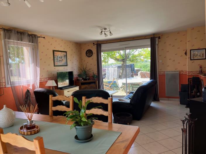 Image No.9-3 Bed Villa / Detached for sale