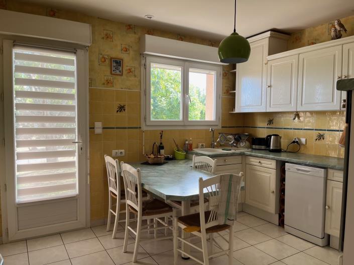 Image No.6-3 Bed Villa / Detached for sale