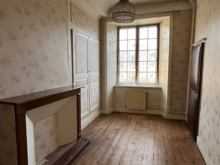 Image No.5-4 Bed Village House for sale