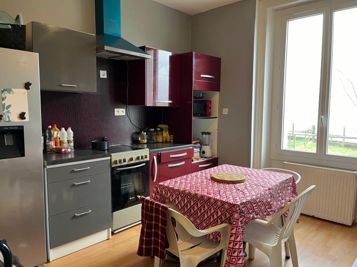Image No.9-3 Bed Village House for sale