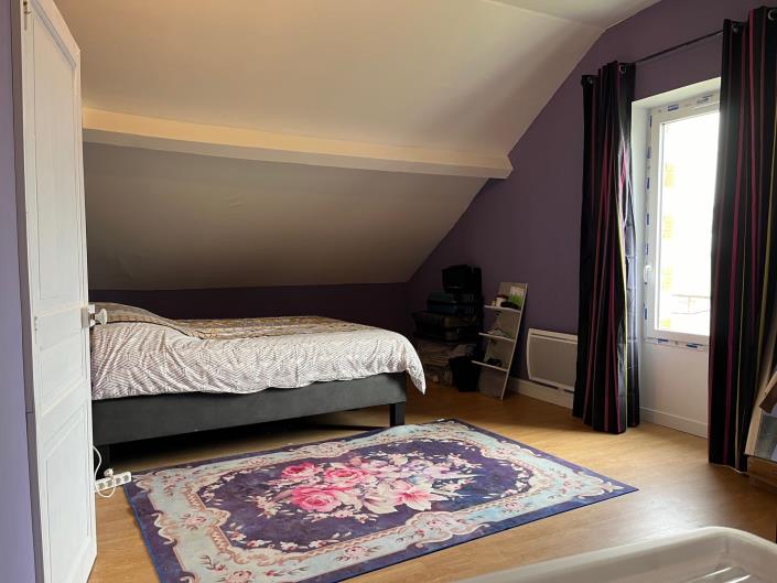 Image No.11-3 Bed Village House for sale
