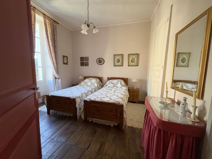 Image No.12-5 Bed Village House for sale