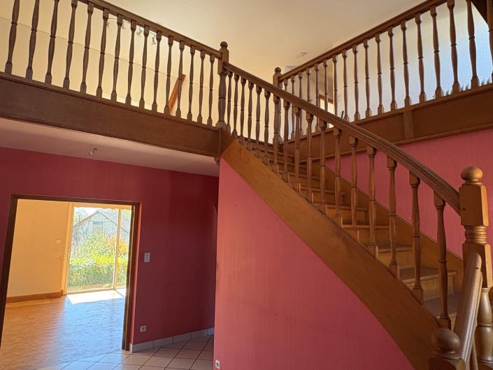 Image No.15-4 Bed Village House for sale