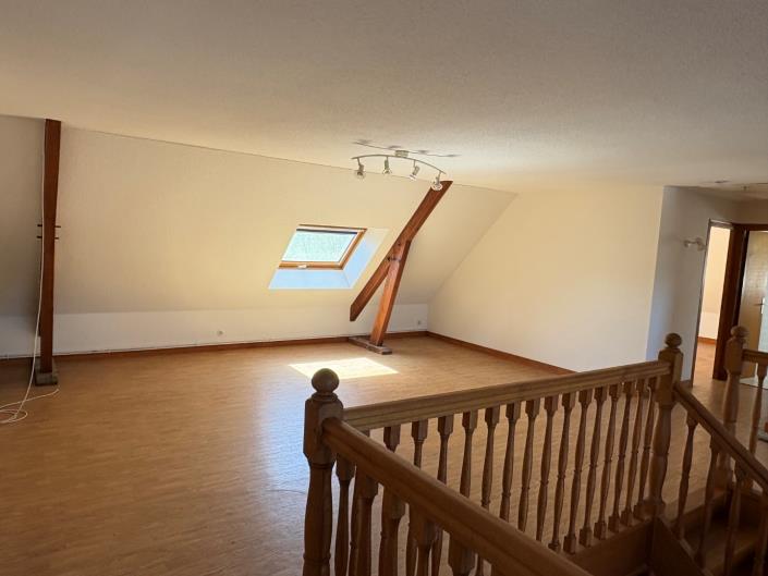 Image No.24-4 Bed Village House for sale