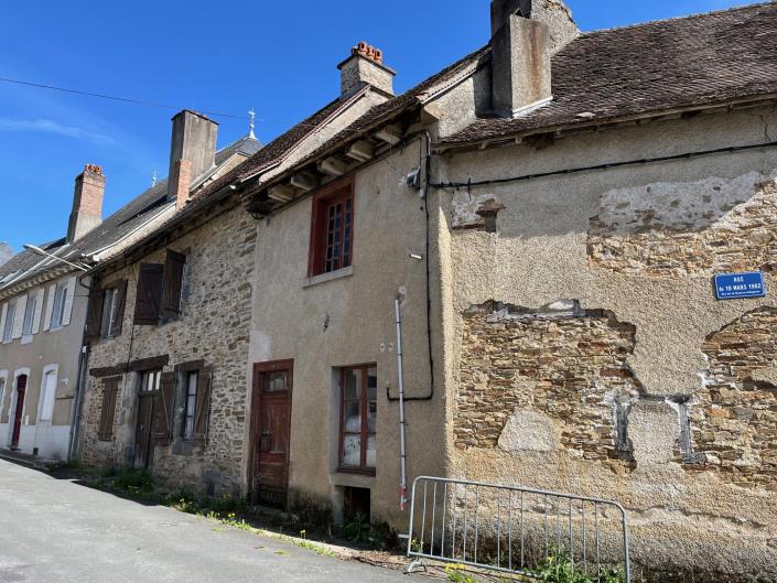Image No.2-4 Bed Village House for sale