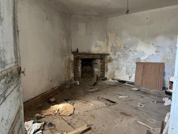 6615_immo_berthou_coussac_bonneval_maison-a-renover_bourg_8_pieces__cour--6-