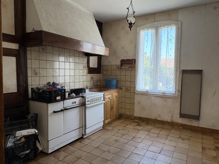 Image No.6-4 Bed Village House for sale