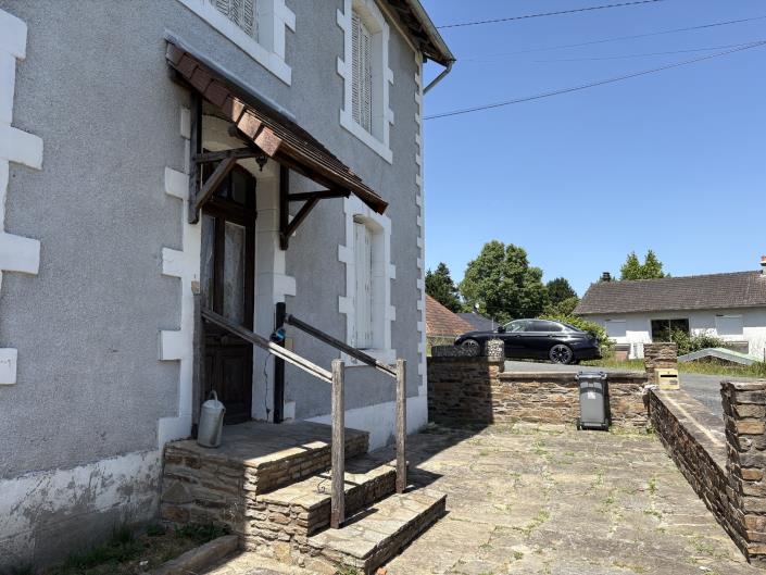 Image No.16-4 Bed Village House for sale